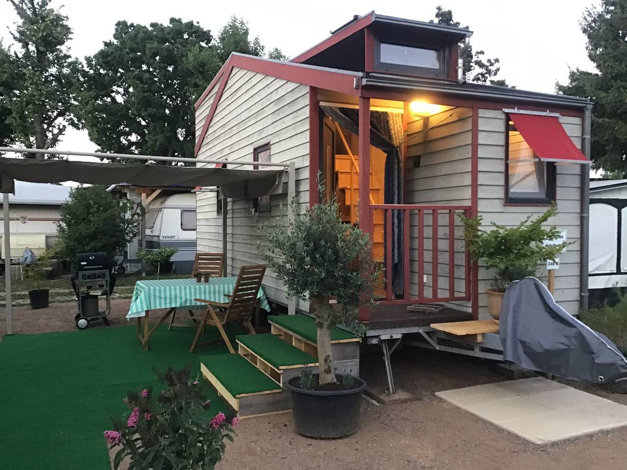 Ganze Ferienwohnung, Tiny Home „Tinyhaus Adelheid am Silbersee“ in Hochdorf (Freiburg), Freiburg