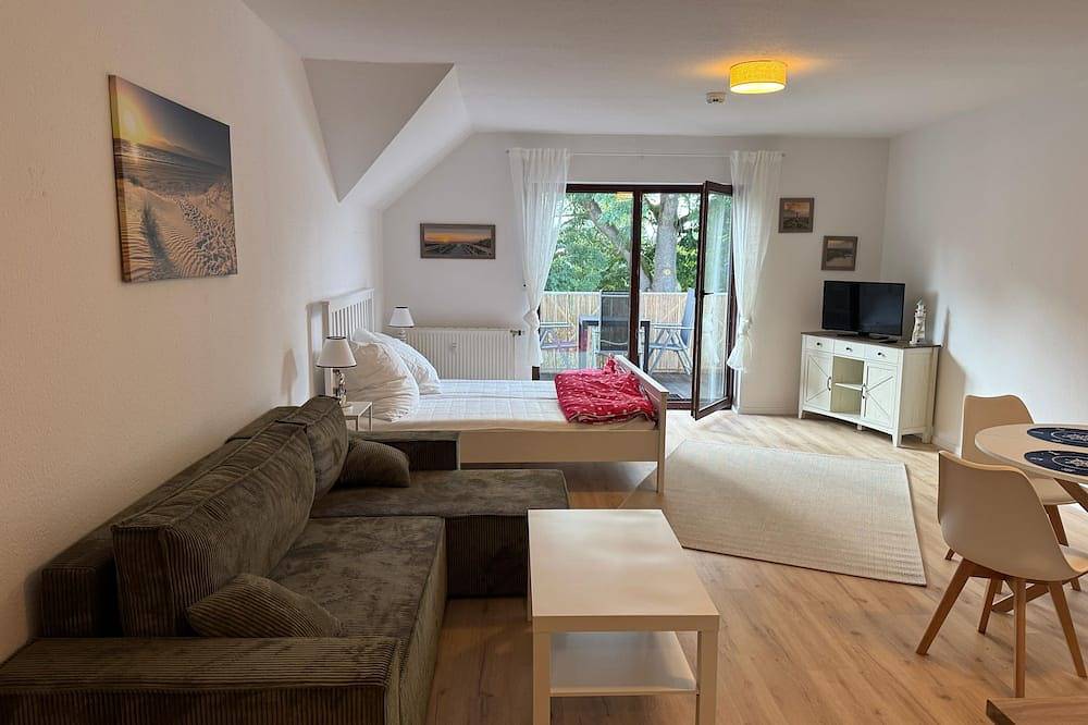 Ganze Wohnung, Ferienwohnung mit Balkon in Gustow, Stralsund Umland