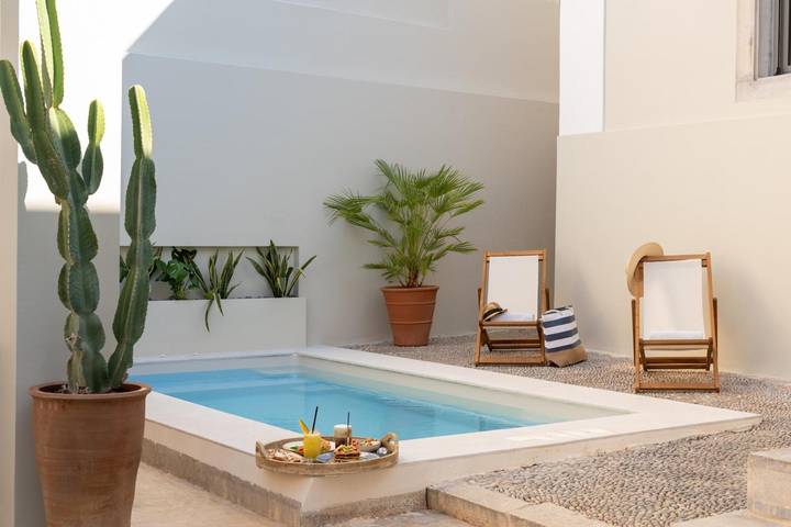 Villa for 6 people, with hot tub and garden - 1