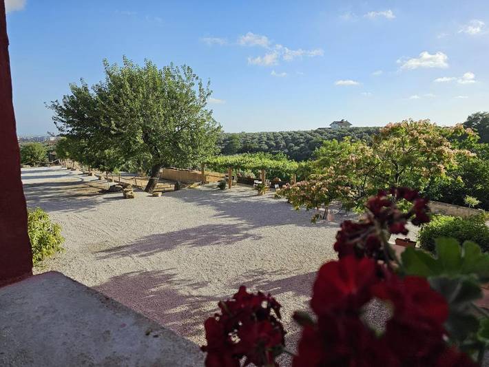 Casa vacanza per 5 persone, con giardino e panorama in Montecorvino Rovella