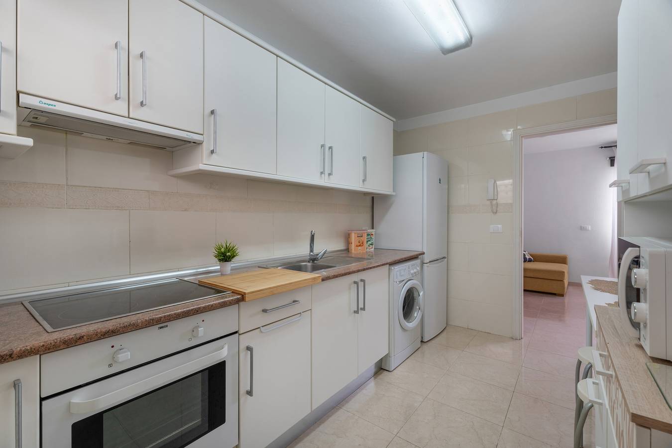 Appartamento intero, Vacanza 'Candelaria' con vista mare, piscina condivisa e Wi-Fi in Punta Larga, Las Caletillas