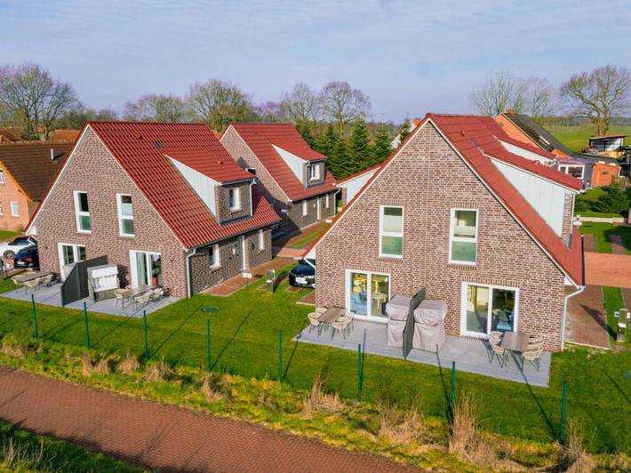 Ferienhaus für 4 Personen, mit Garten und Seeblick in Landkreis Aurich - 2