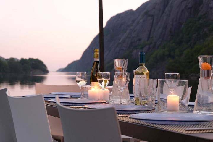 Villa für 12 Personen, mit Garten und Seeblick sowie Ausblick - 1