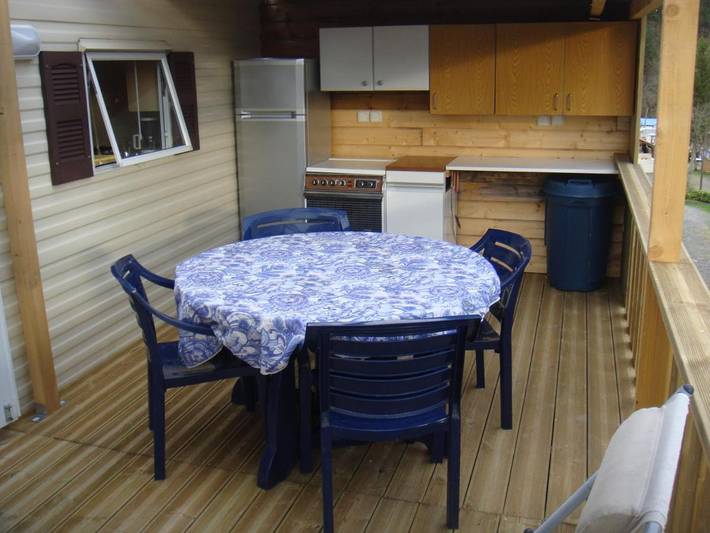 Location de vacances pour 6 personnes, avec vue à Chazelles-sur-Lyon - 2