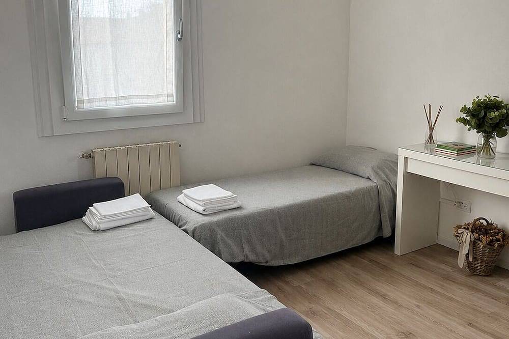 Geheel appartement, A stone's throw from downtown Ravenna and Mirabilandia in Ravenna, Provincie Ravenna