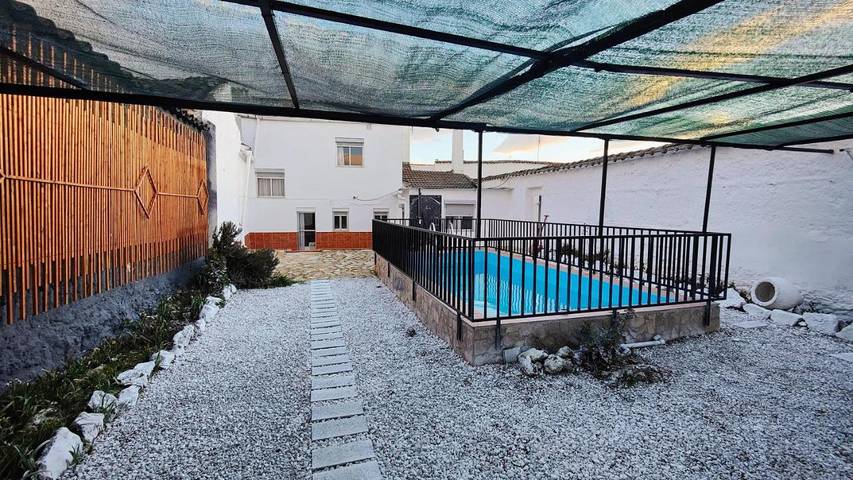 Casa rural para 16 personas, con piscina y jardín en Mancha Alta de Toledo - 2