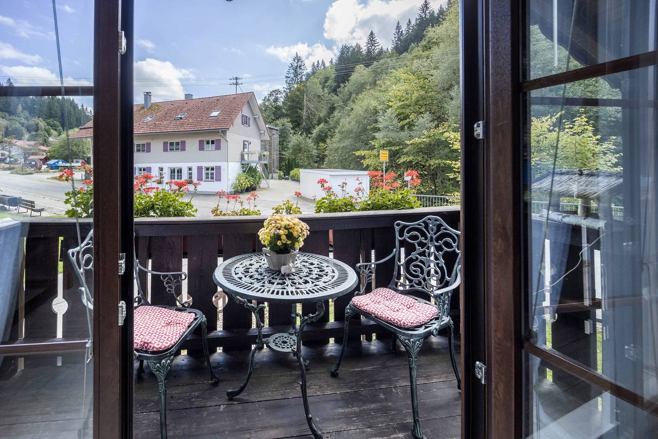 Appartement entier, Appartement de vacances "im Haus Kreuzthal" avec balcon et Wi-Fi in Isny im Allgäu, Region Bodensee-Oberschwaben