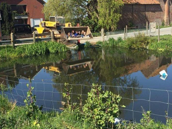 Location de vacances pour 32 personnes, avec jardin ainsi que vue et terrasse, animaux acceptés à Ypres - 3