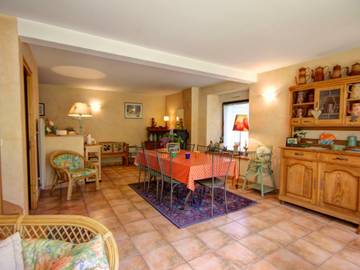 Gîte pour 6 Personnes dans Marols, Montbrison, Photo 1