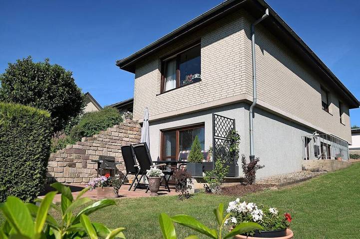 Ferienwohnung für 4 Personen, mit Terrasse und Garten in Bad Driburg