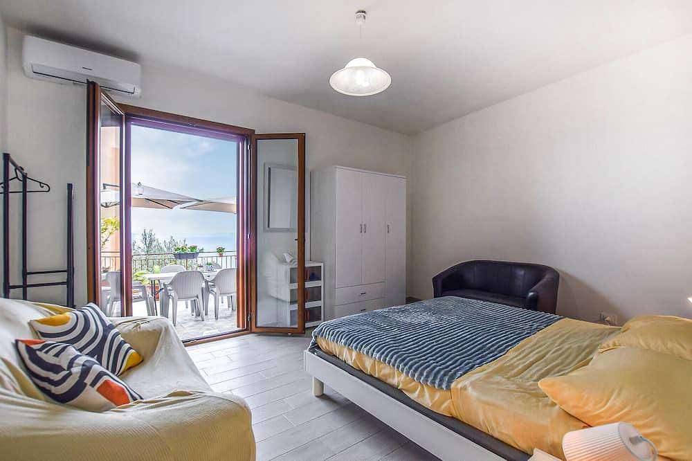 Entire apartment, Awesome apartment in Ascea in Ascea, Cilento