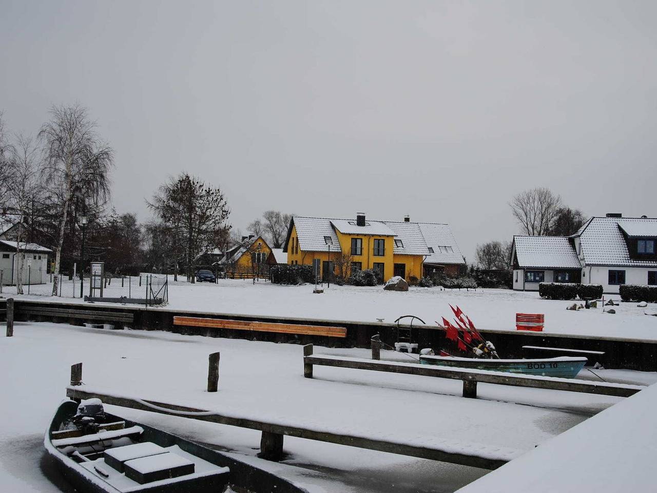 Ferienhaus am Saaler Bodden (****) - Doppelhaushälfte in Neuendorf, Vorpommern