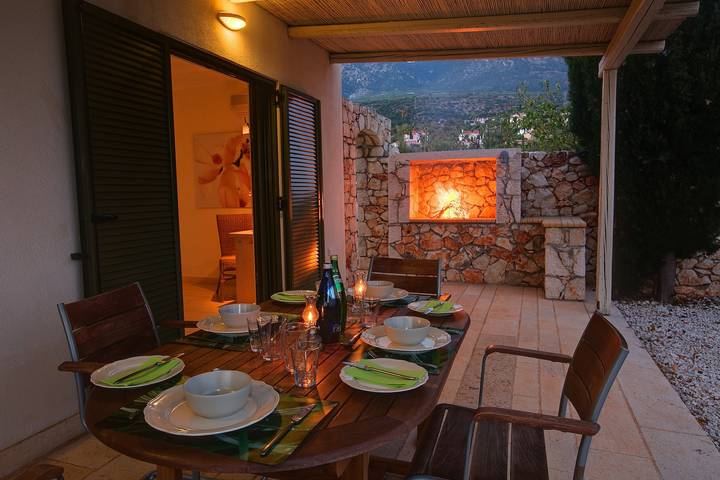 Villa 'Mataki Ideales Resort' with Sea View, Wi-Fi and Air Conditioning in Mousata, Kefalonia
