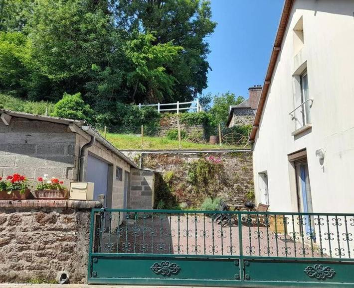 Location de vacances pour 4 personnes, avec jardin et vue à Gavray - 2