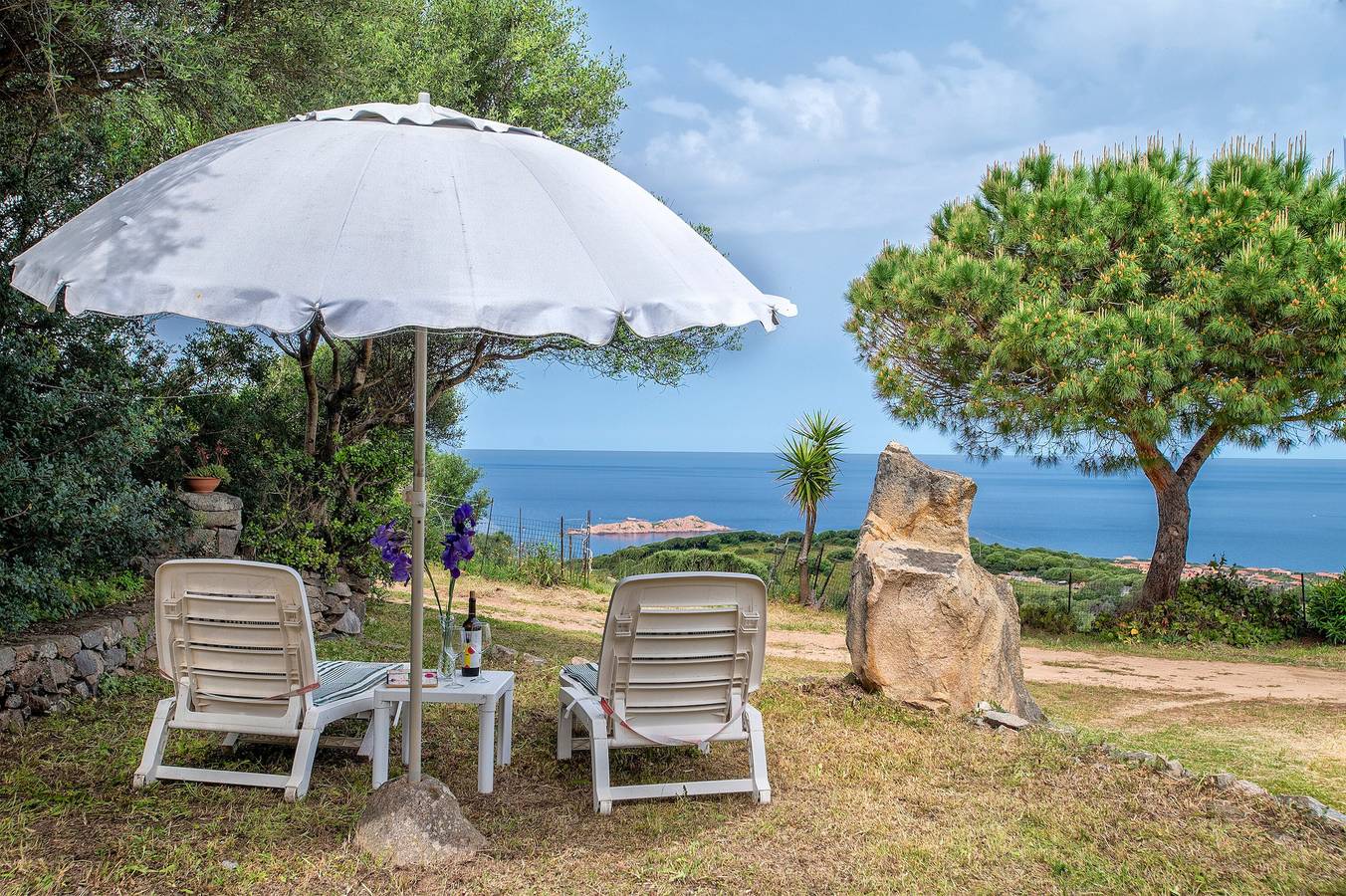 Vakantiehuis "La casetta con vista" met zeezicht, terras en tuin, foto 12