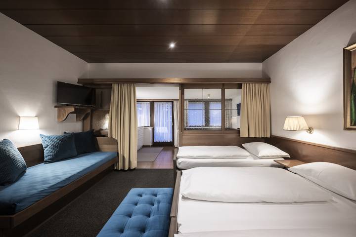 Ferienwohnung für 4 Personen, mit Garten, kinderfreundlich in den Dolomiten