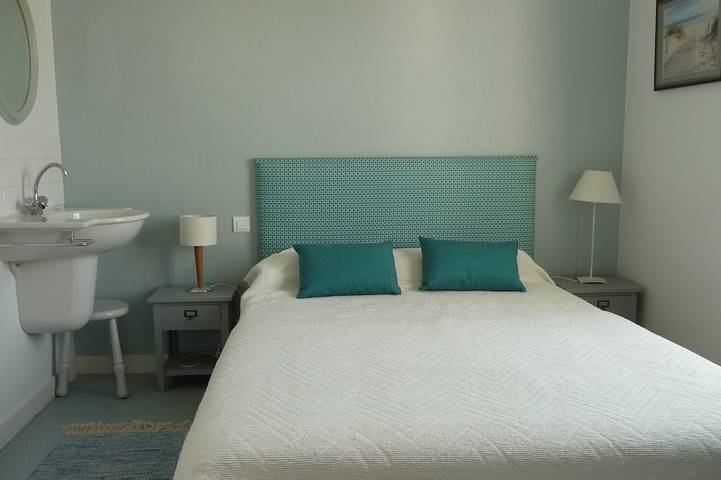 Location de vacances pour 5 personnes, avec terrasse et jardin à Férel - 2