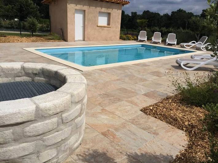 Maison de vacances pour 6 personnes, avec piscine et jardin, animaux acceptés