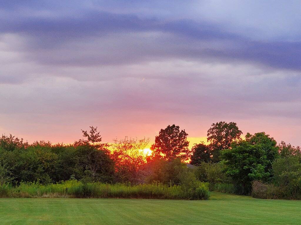 Ganze Wohnung, Separate guest studio apartment 2.5 miles from downtown Chagrin Falls in Geauga County