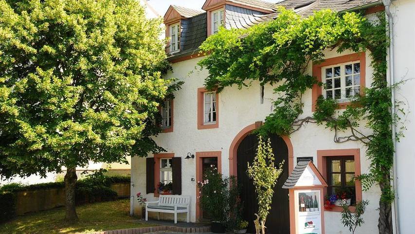 Ferienwohnung für 2 Personen, mit Garten in Konz