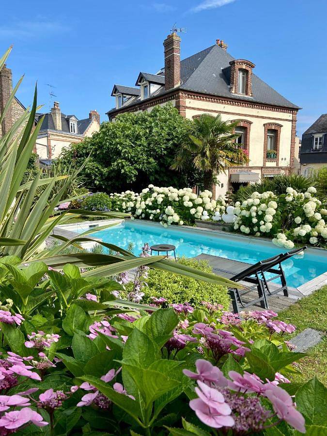 Villa Du Cedre Honfleur in Honfleur, Région de Lisieux