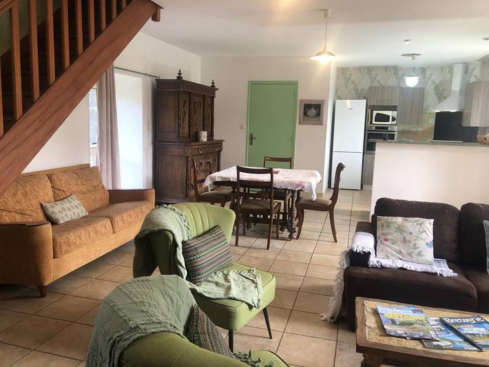 Gîte pour 5 personnes, avec terrasse et jardin à Pédernec