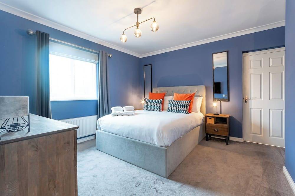 Comfortable 3 bedroom Home | Chelmsford | Sleeps 5 - Pass the Keys in Springfield (Chelmsford), Chelmsford
