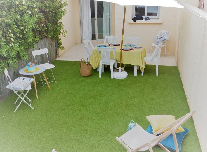 Gîte pour 6 personnes, avec terrasse et jardin