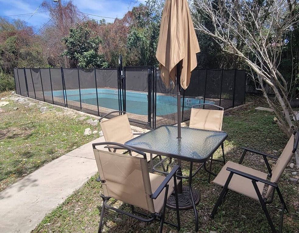 Ganze Wohnung, F1 • 30% Off • Updated, Cozy & Clean • Fast Wifi • 2Br/2Ba Monthly Rental in San Antonio, Bexar County