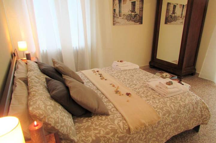 Appartement entier, Appartement avec grande terrasse panoramique pour un séjour de détente complet in Viadanica, Lac d'Iseo