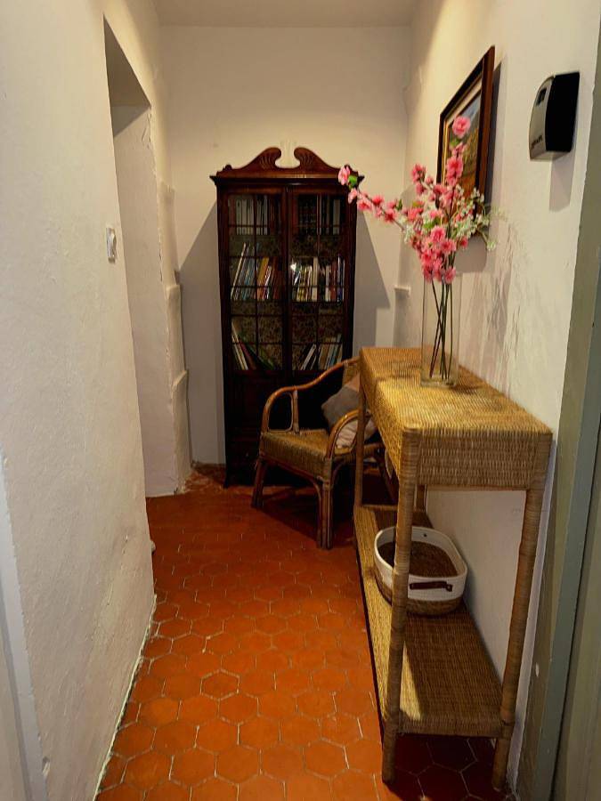 Maison d’hôte pour 2 personnes, avec vue et terrasse, animaux acceptés dans Parc naturel régional des Préalpes d'Azur - 3