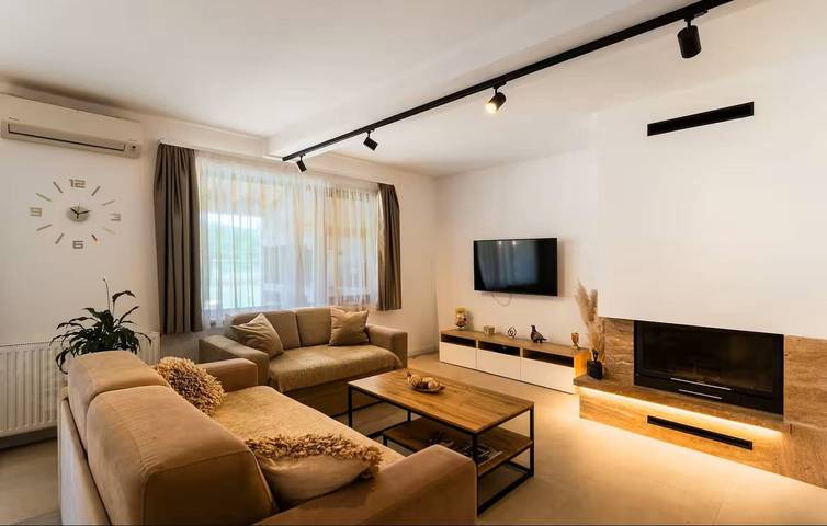 Holiday Home Domina in Dalmatinisches Zagora