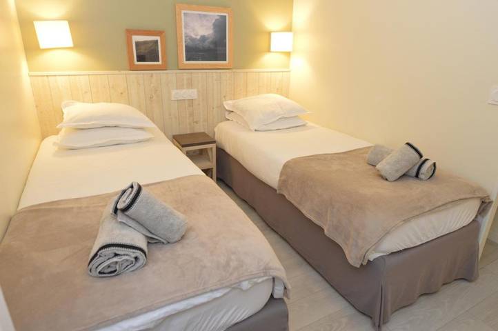 Gîte pour 6 personnes, avec piscine et terrasse à Danestal - 4