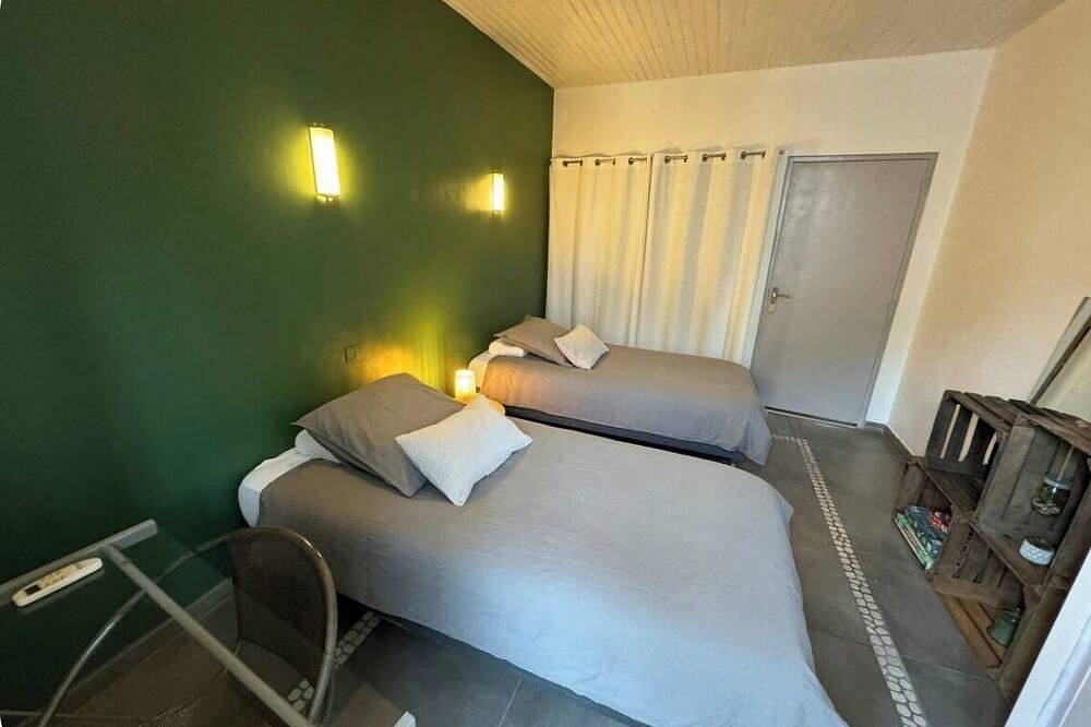 Charming family home in Fontvieille, Arles und Umgebung