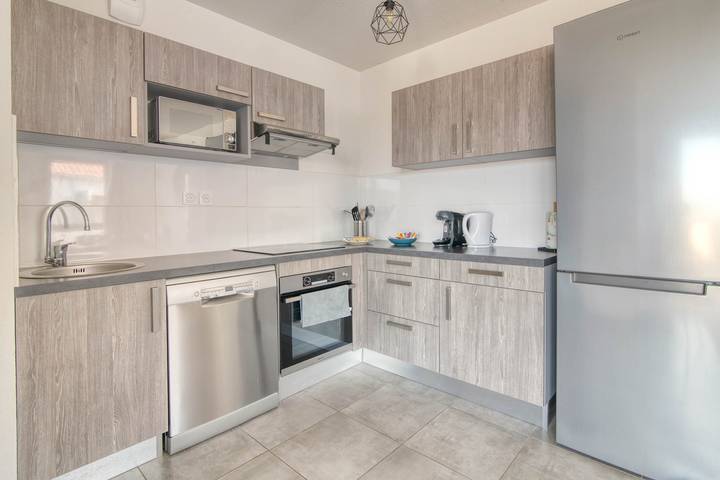 Ganze Wohnung, Ferienwohnung für 6 Personen mit Balkon in Castelginest, Umgebung Toulouse