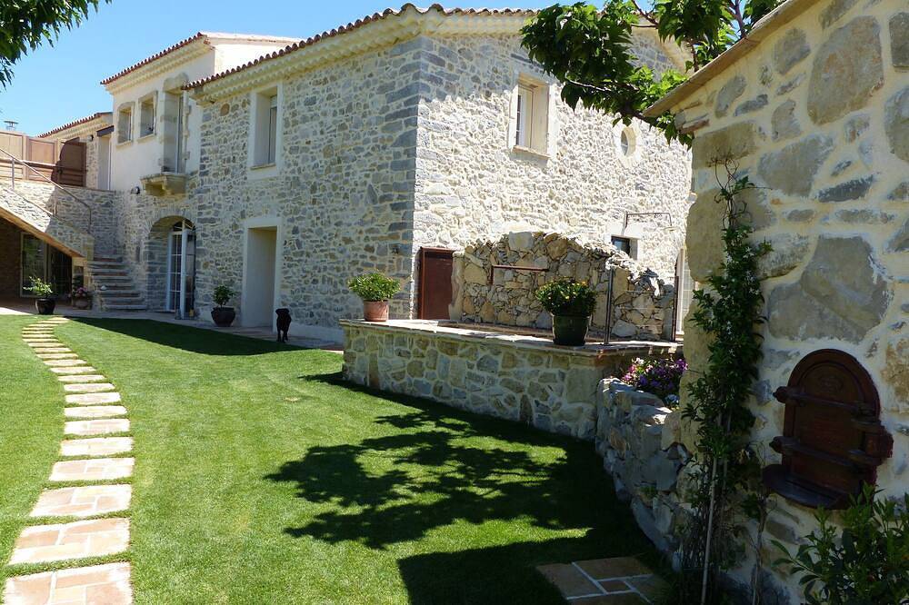 Ultra reposant notre  \"gîtes\" Le Mas de France in Vacquières, Côte méditerranéenne (France)