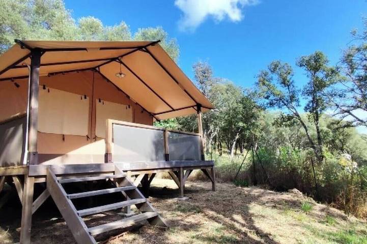 Camping pour 5 personnes à Olmeto