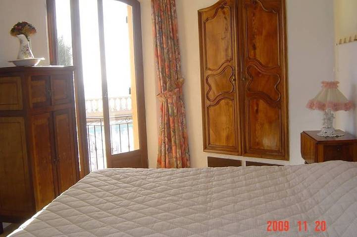 Location de vacances pour 6 personnes, avec jardin et jacuzzi, animaux acceptés à Gattières - 3