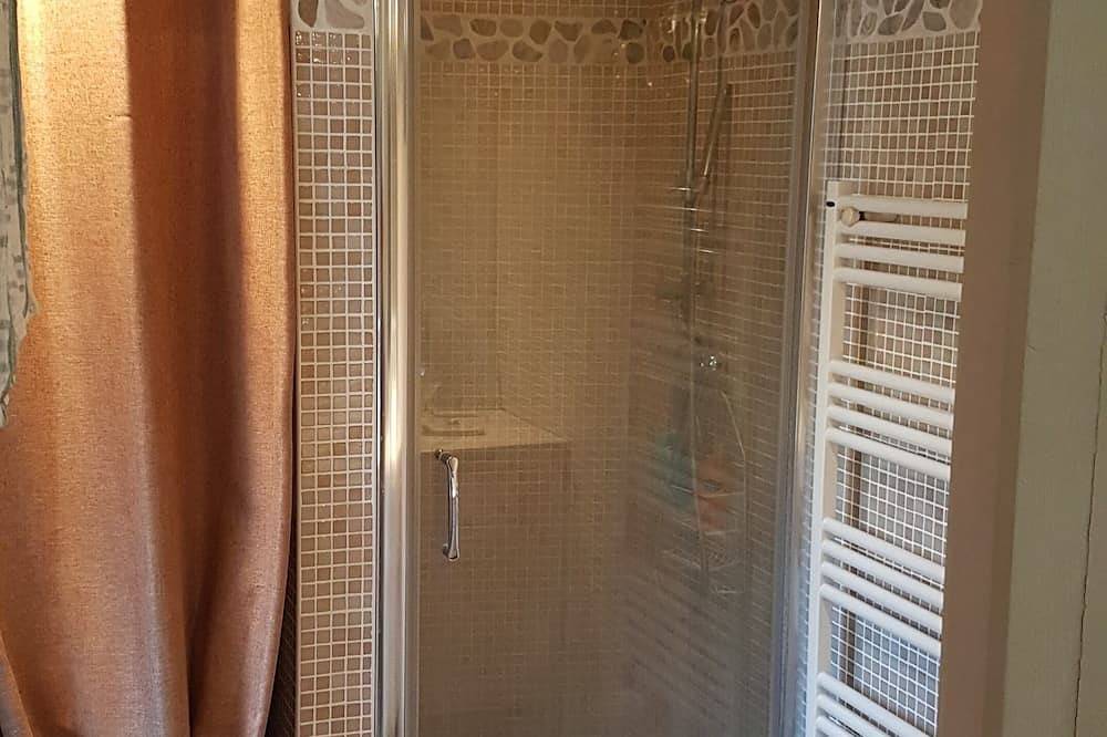 Appartement entier, Joli appart à Pernes Les Fontaines in Pernes-les-Fontaines, Parc naturel régional du Mont-Ventoux