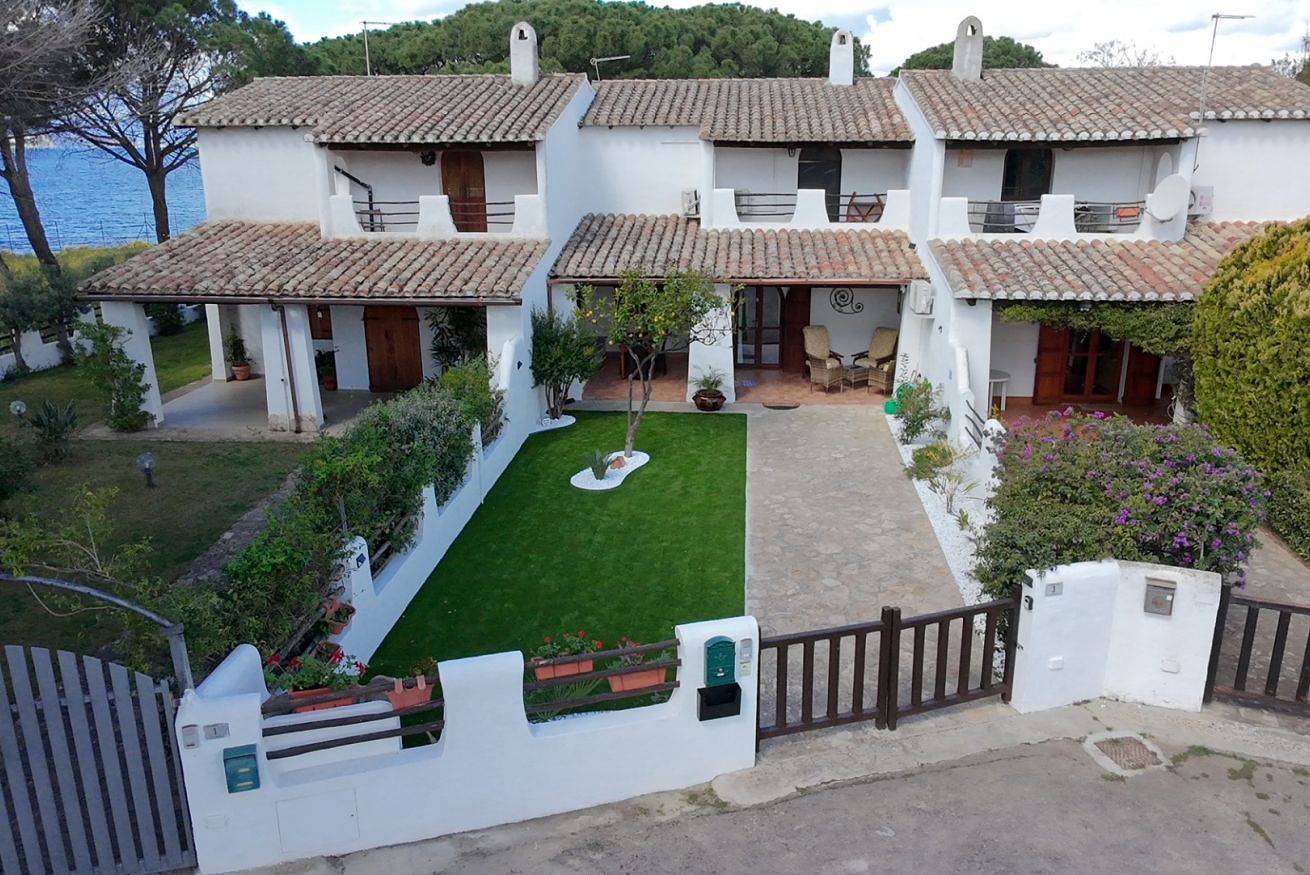 Sardinian Seaside Bliss in Capitana, Cagliari Province