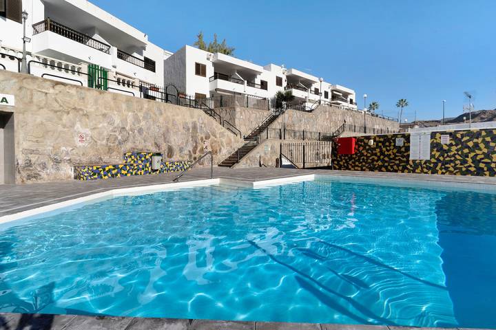 Apartamento entero, Apartamento 'Esther Dream Bungallow' con piscina, Wi-Fi, A/C, terraza y jardín in Puerto Rico (Gran Canaria), Mogán