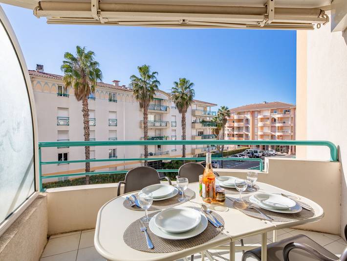 Gîte pour 4 personnes, avec balcon dans Plage du Port Fréjus - 4