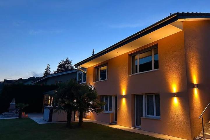 Apartamento de vacaciones para 4 personas, con jacuzzi además de terraza y jardín - 1