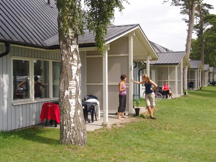 Camping für 9 Personen, mit Terrasse, mit Haustier - 1