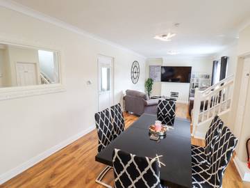 Log Cabin for 8 People in Skegness, Lincolnshire, Photo 4