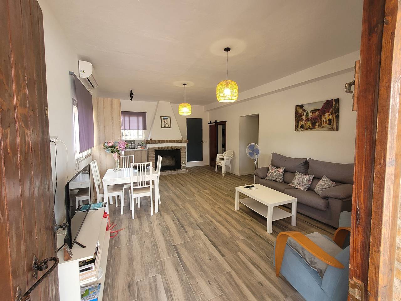 Cottage 'Villa Manolita' with Private Pool, Wi-Fi and Air Conditioning in Carmona, Sevilla Province