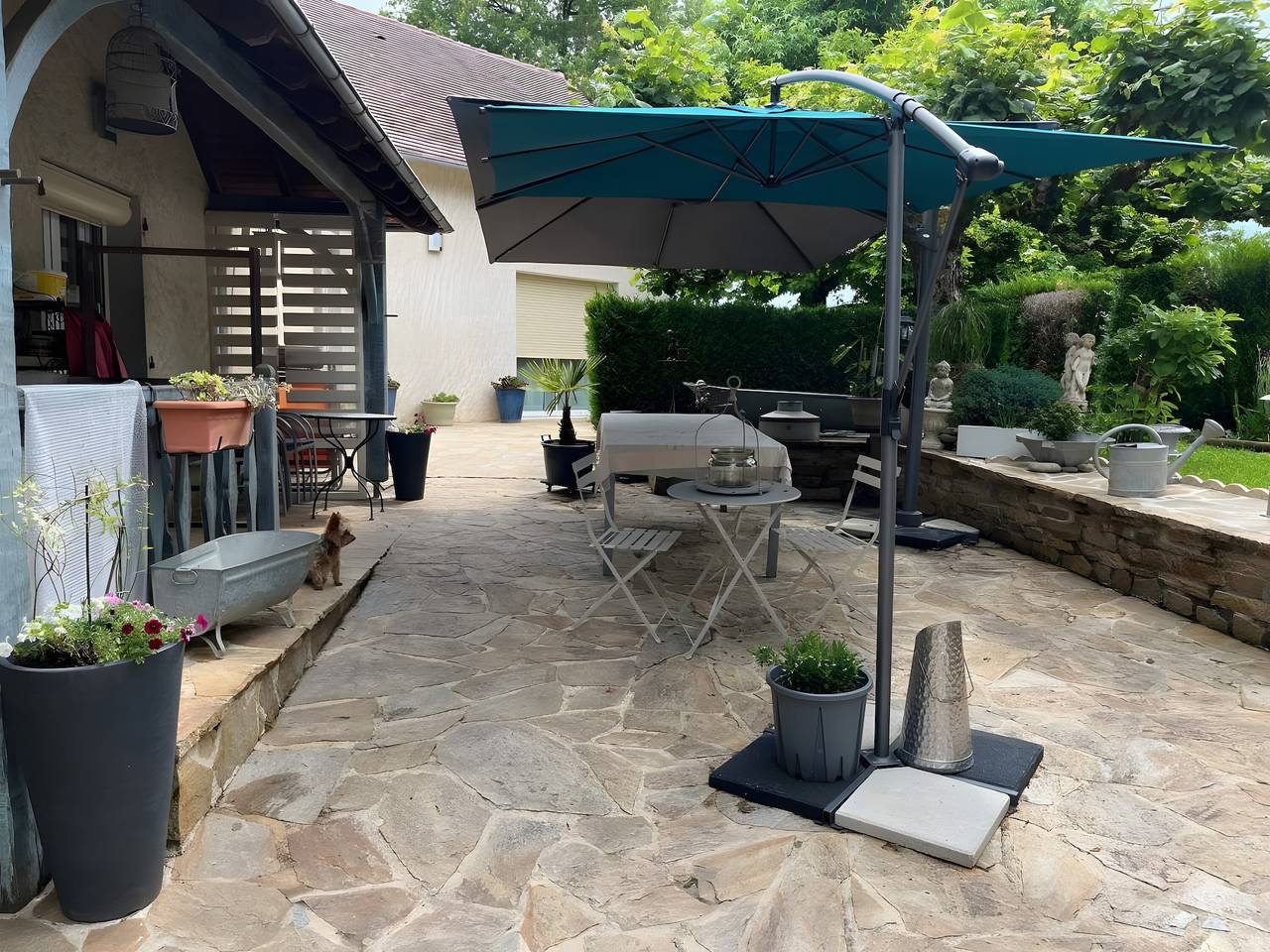 Gîte « La Couade » avec jardin privé, balcon et Wi-Fi in Troche, Région de Brive-la-Gaillarde