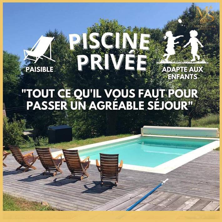 Location de vacances pour 8 personnes, avec Terrasse ainsi que Piscine et Vue à Saint-Paul-la-Roche