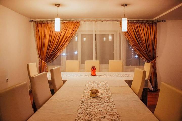 Maison d’hôte pour 12 personnes, avec terrasse ainsi que vue et jardin en Roumanie - 4