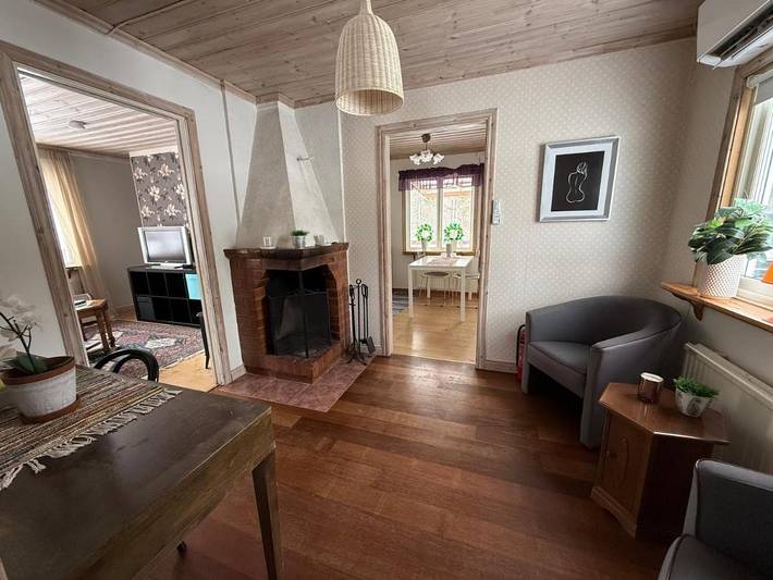 Hus för 3 Personer, med trädgård i Sandviken